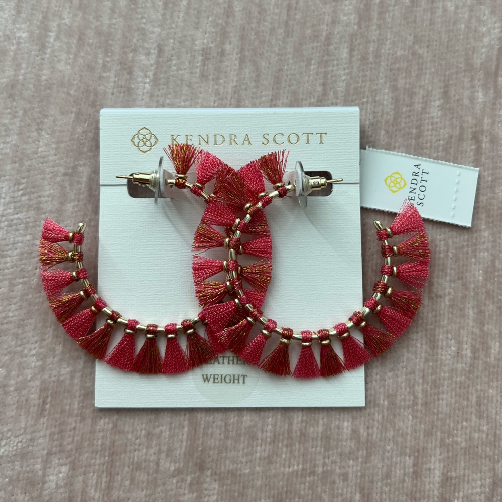 Kendra Scott Evie Hoop Earrings Pink - Picture 3 of 3